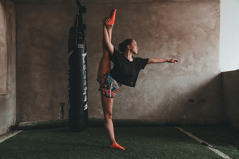 Private gymnastics lesson at home in London