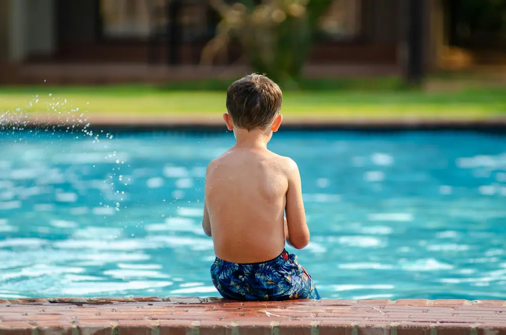 Teaching a Child to Swim at Home: What Actually Works
